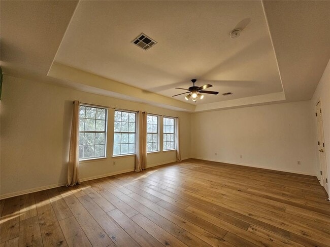 Building Photo - 2612 Zambia Dr