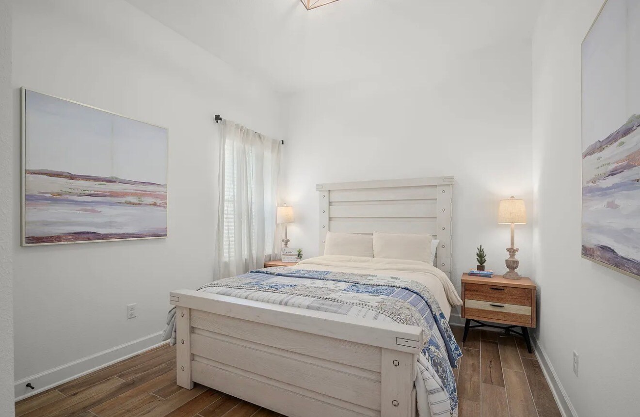 Building Photo - 11325 Hillsong Ct