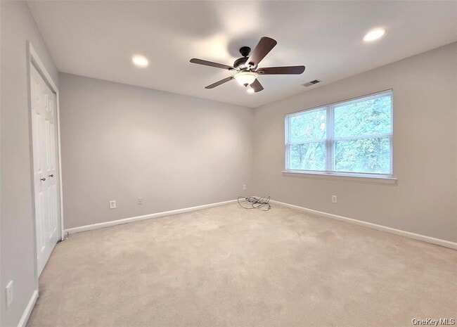 Building Photo - 19 Sunflower Ridge Rd