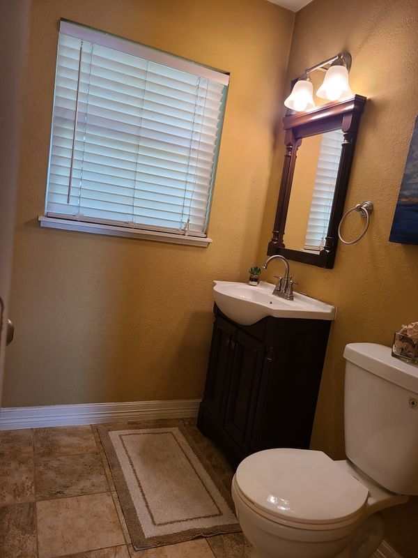 Building Photo - 6742 Feldspar St