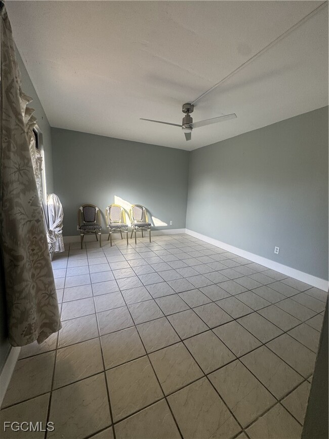 Building Photo - 1708 Park Meadows Dr