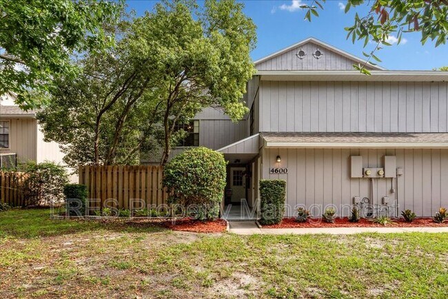 Primary Photo - 4600 Lighthouse Cir