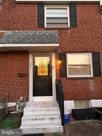 Building Photo - 777 Bennington Rd