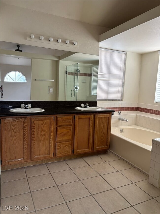 Building Photo - 2408 Moon Shore Dr