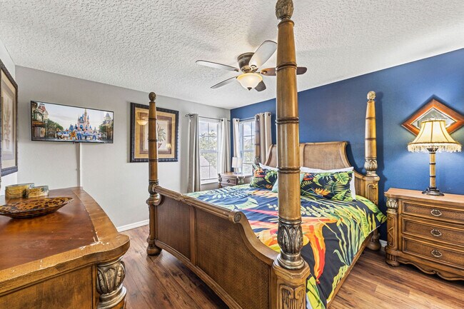 Building Photo - 8591 Sunrise Key Dr