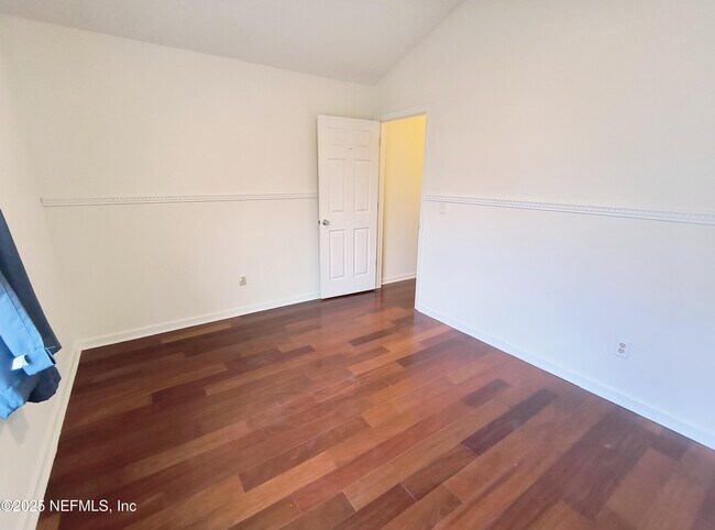 Building Photo - 13636 Capistrano Dr S