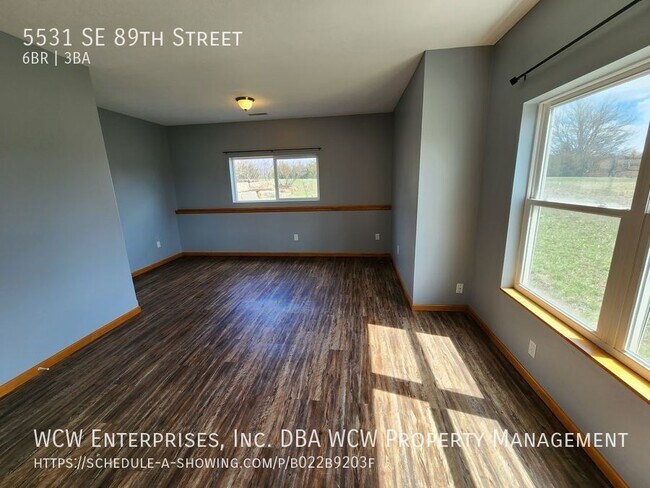 Building Photo - 5531 SE 89th St