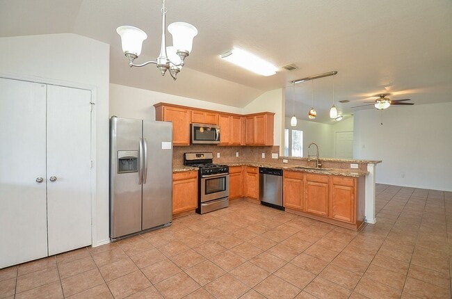 Building Photo - 18142 Sorrell Oaks Ln