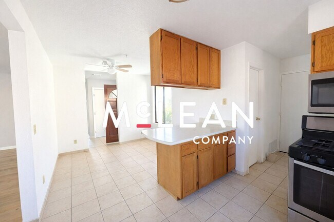 Building Photo - *Move in Special* Three Bedroom Home in Desert Hot Springs