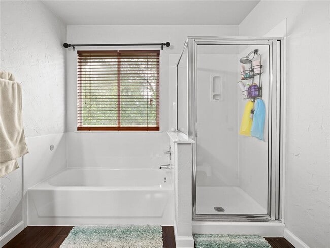 Building Photo - 6630 Hillside Terrace Dr