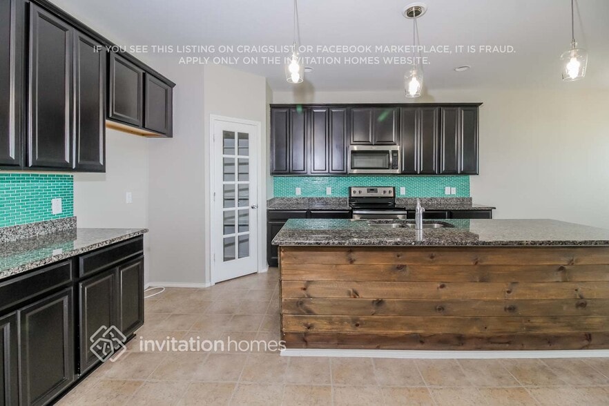 Building Photo - 3137 Walker Creek Dr