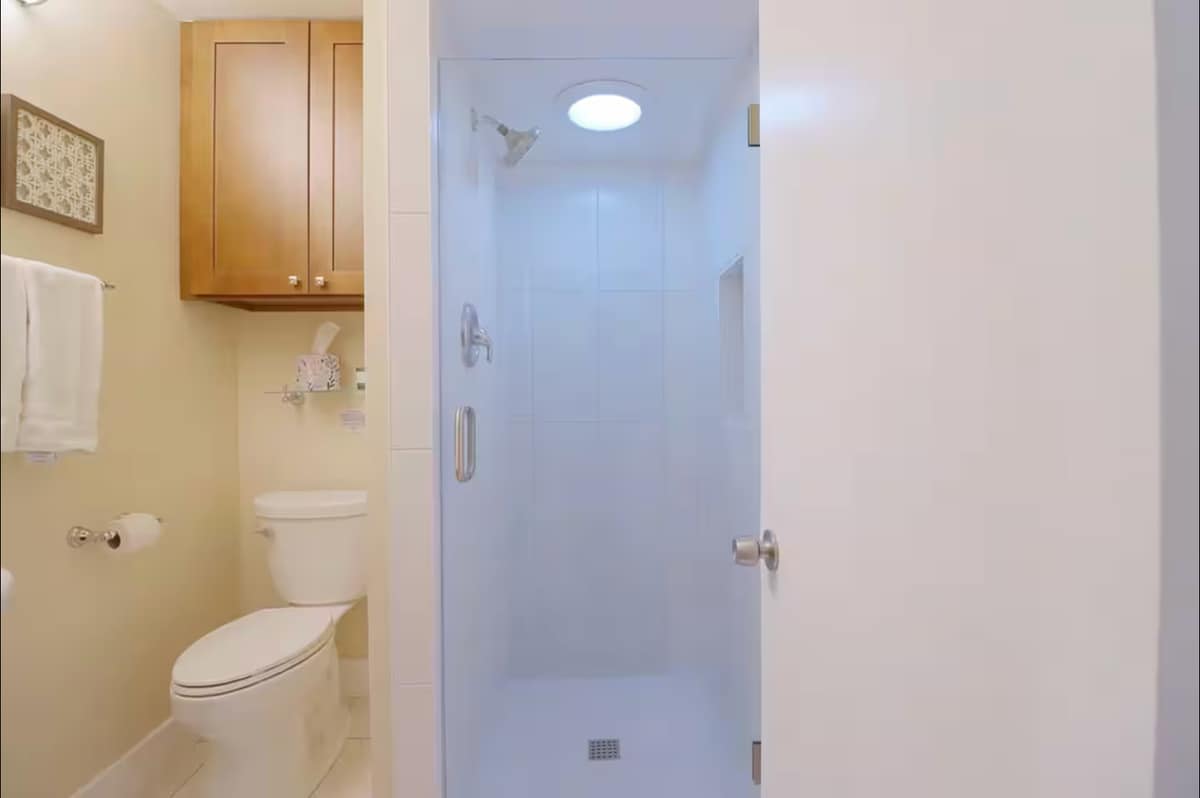 Building Photo - 1596 Ronne Dr