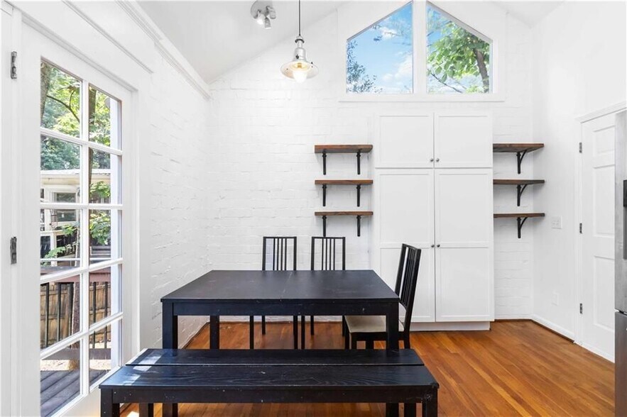 Building Photo - 2014 Westminster Way NE