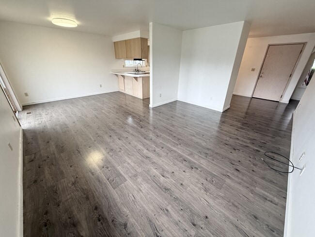 Building Photo - 2731 176th St NE