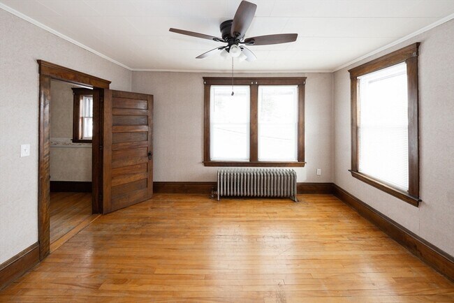 Building Photo - 15 Boxford St