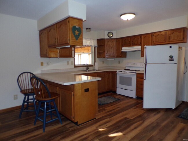 Building Photo - 7623 S 750 E