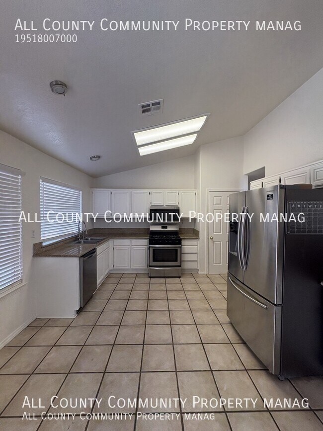 Building Photo - 13238 Blue Mesa Ct