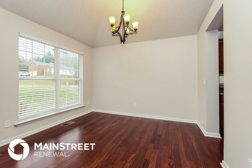 Building Photo - 7444 Penngrove Ln