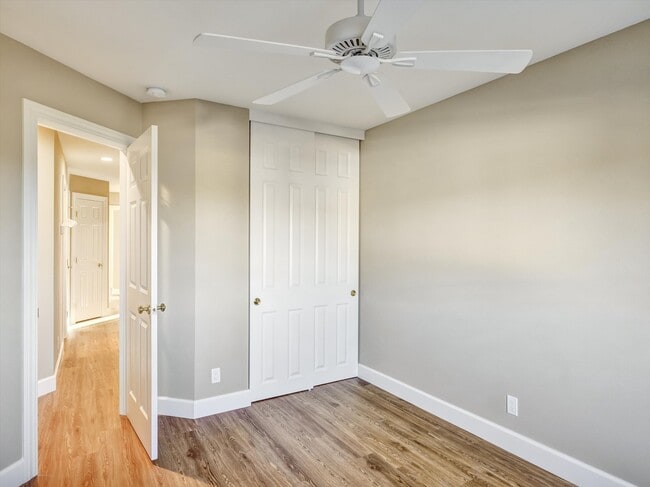 Building Photo - 1101 Rock Creek Way