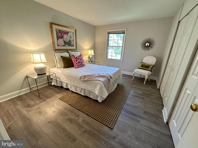Building Photo - 349 Homeland Southway