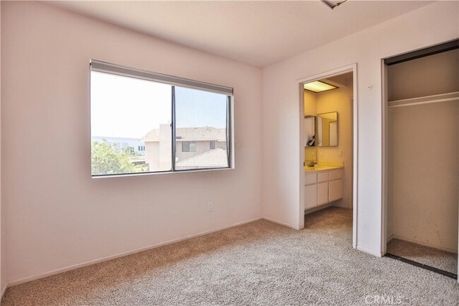 Building Photo - 24307 Carman Ln