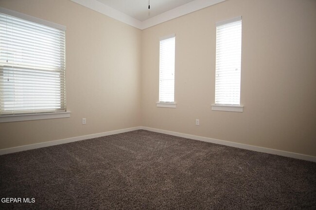 Building Photo - 14829 David Latin