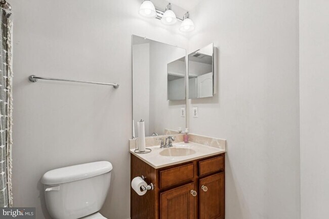 Building Photo - 15304 Pocopson Creek Way