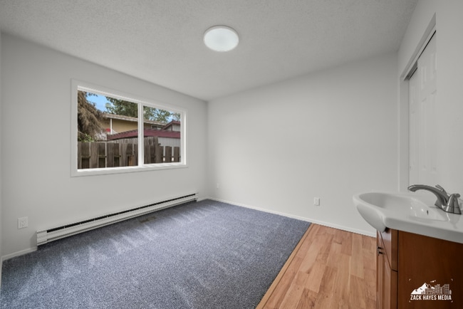 Building Photo - 4207 Hayes St