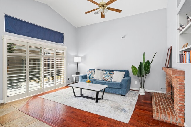 Building Photo - 5001 Rogue Water Ct