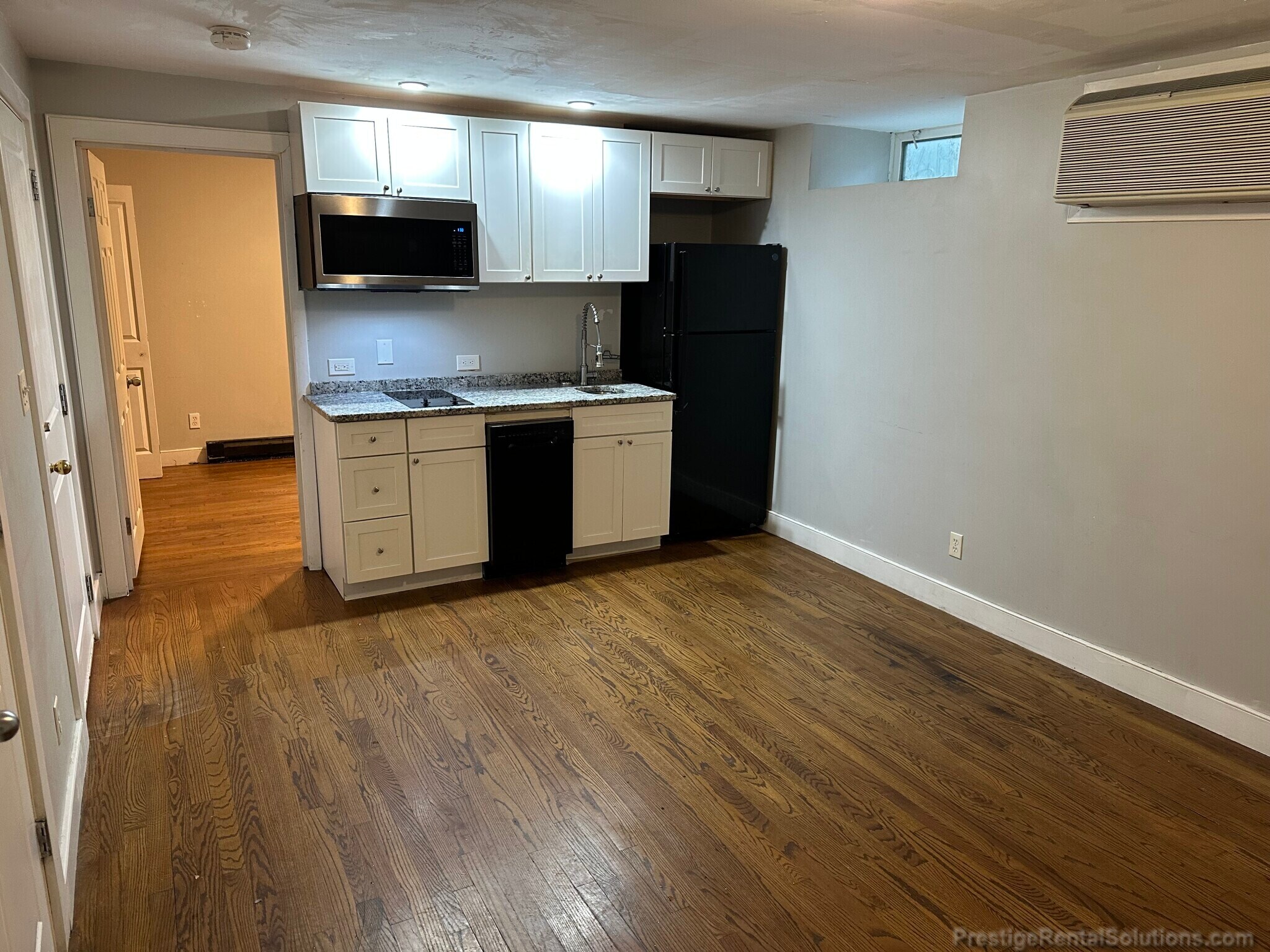 Building Photo - 842 Dorchester Ave