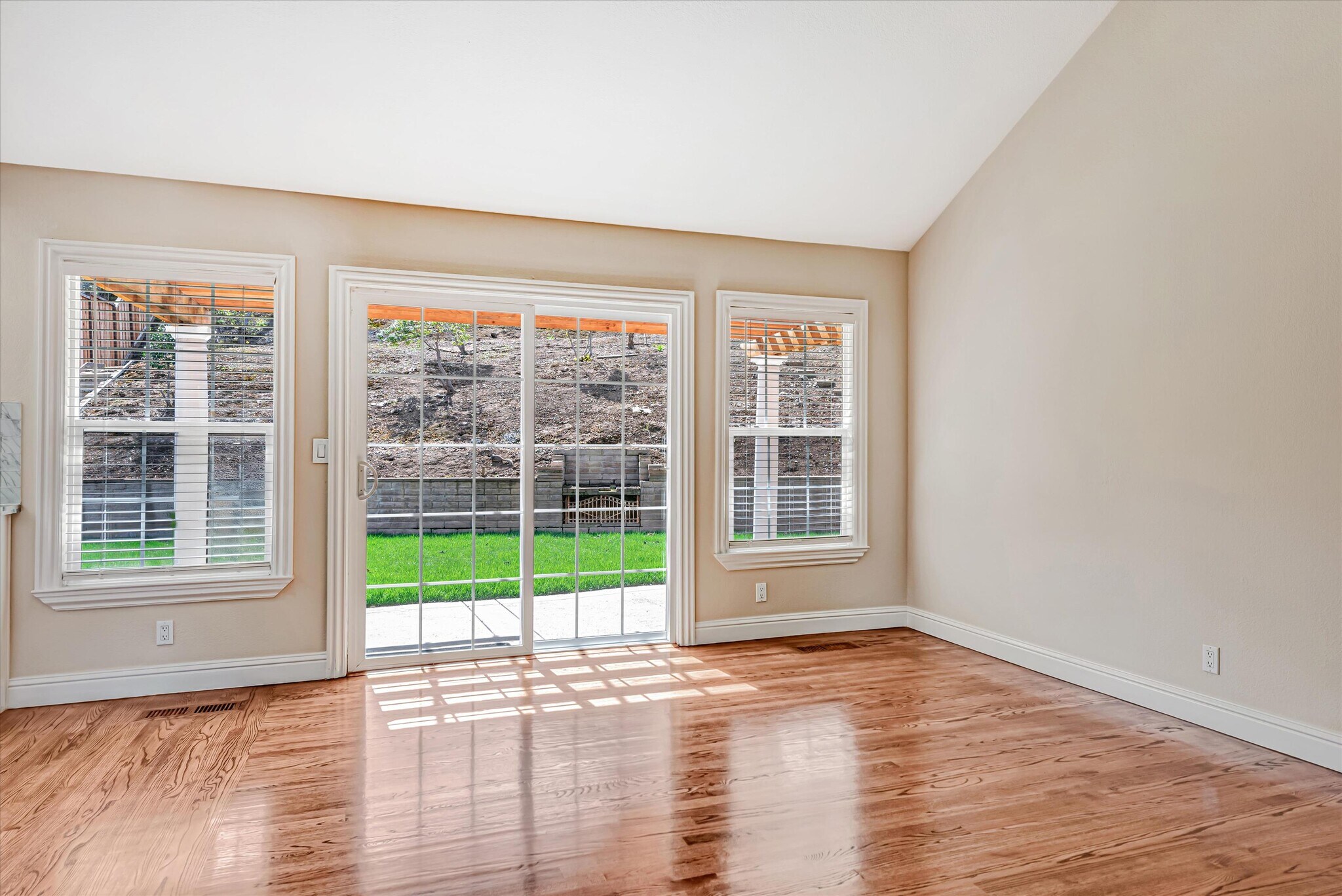 Building Photo - 3978 Country Vista Ct