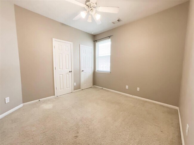 Building Photo - 12715 Rock Creek Ct.