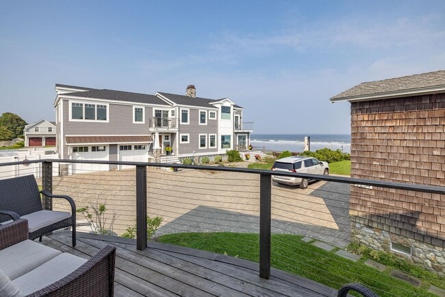 Building Photo - 2256 Ocean Blvd