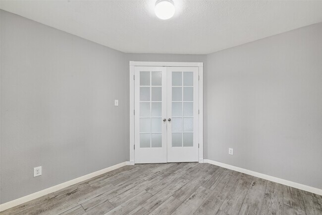 Building Photo - 20610 Moonrise River Ln