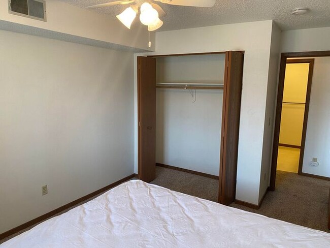 Building Photo - $1,650 | 2 Bedroom, 2 Bathroom Condo | Fur...