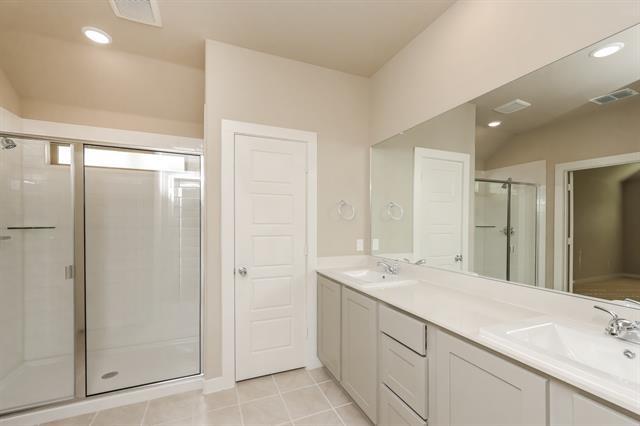 Building Photo - 805 Tidal Dr