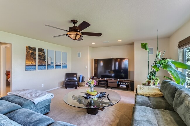 Building Photo - 5236 Malta St