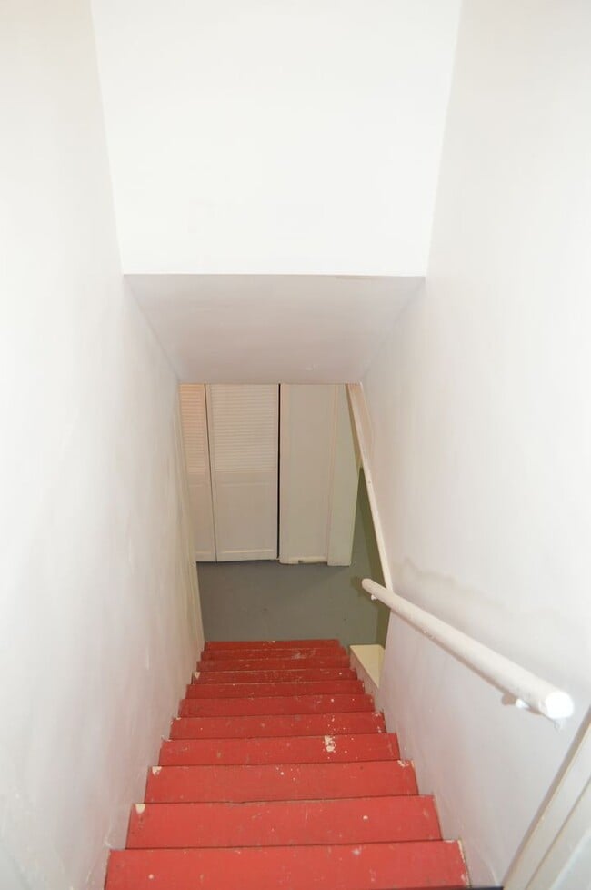 Building Photo - Beautiful Home in Historic Salt Lake District!