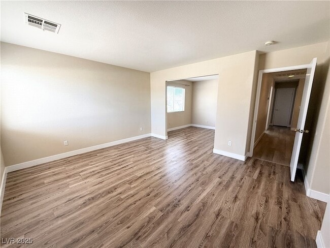 Building Photo - 2613 Pinerock St