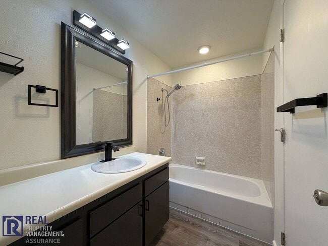 Building Photo - 7187 SW Childs Rd