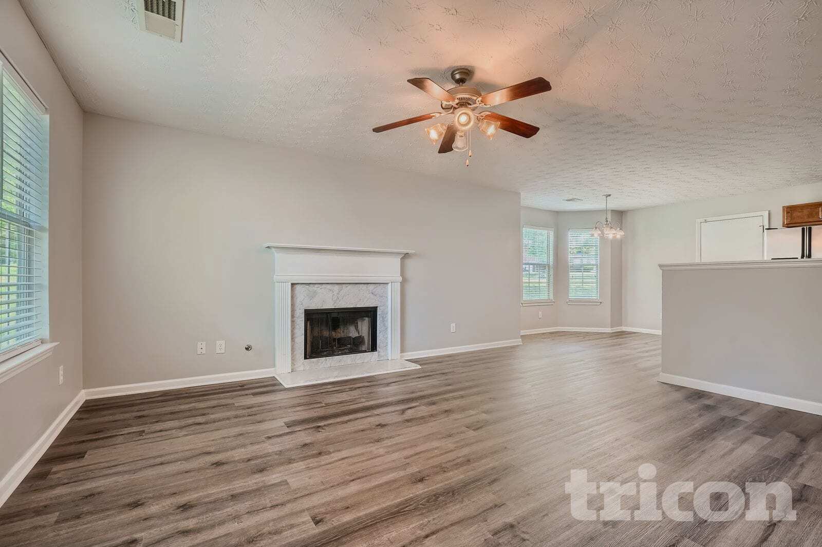 Building Photo - 552 Howell Dr