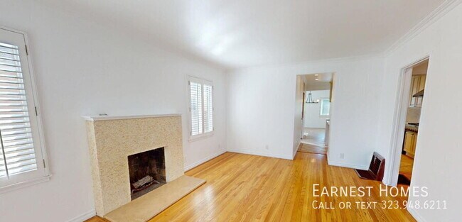 Building Photo - 7317 Kraft Ave