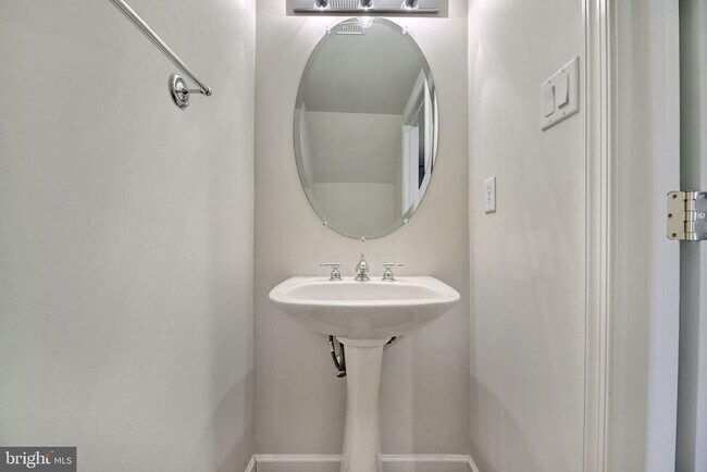 Building Photo - 5428 Marshalls Choice Dr