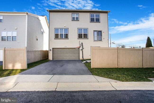 Building Photo - 3041 Bel Pre Rd