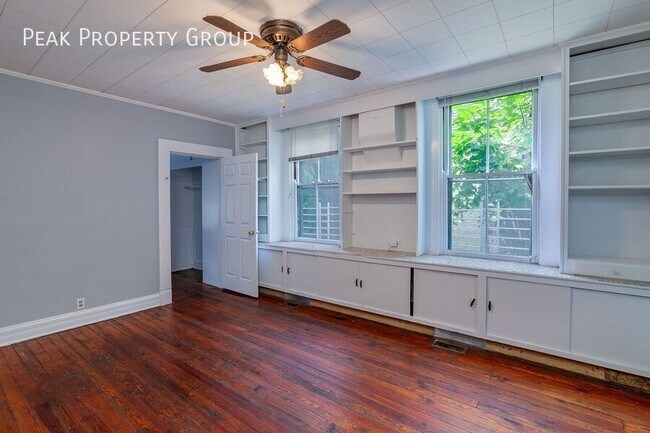 Building Photo - 522 Probasco St
