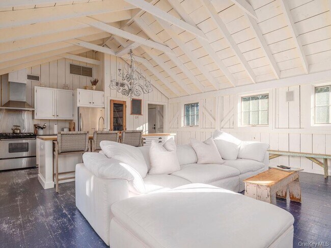 Building Photo - 29500 Main Rd