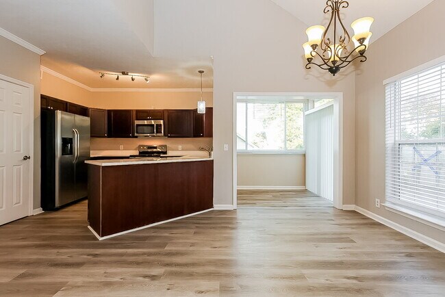 Building Photo - 1806 Rory Cove