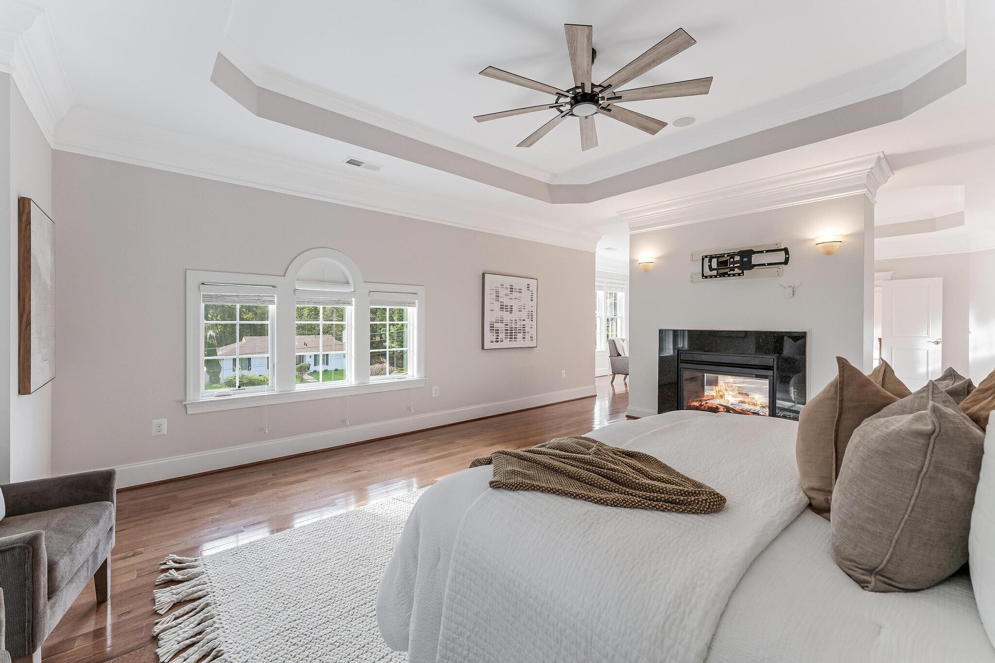 Building Photo - 829 Golden Arrow St