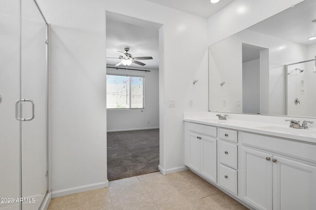 Building Photo - 20819 N 40th Dr