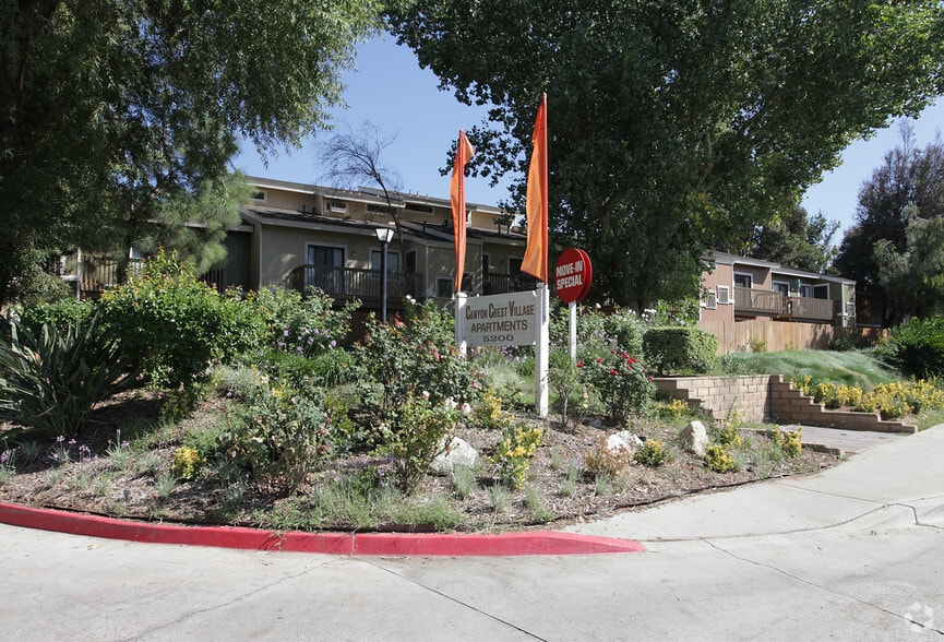 Canyon Crest Village Apartments 5200 Chicago Ave Riverside CA 92507